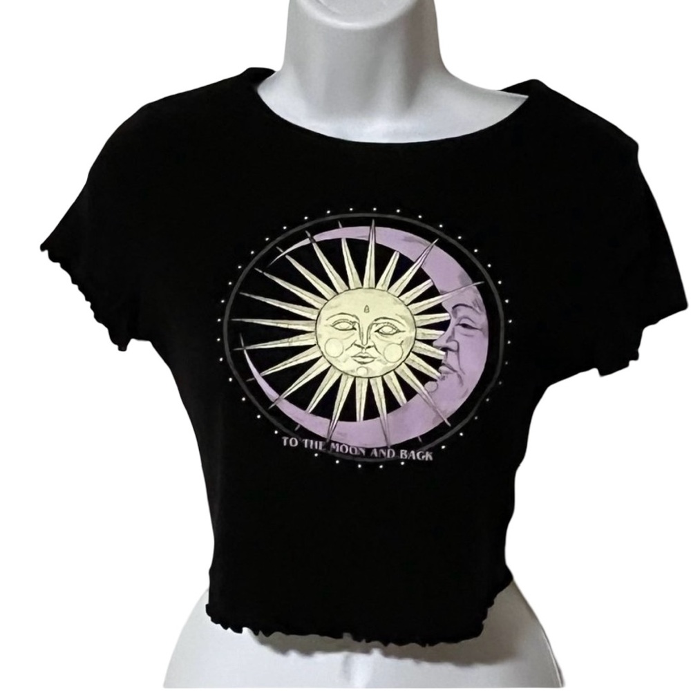 H&M black cropped short sleeve top with moon embellishment size S